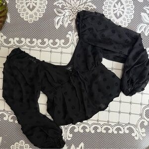 Lulu's Black Puff Sleeve Ruched Crop Blouse